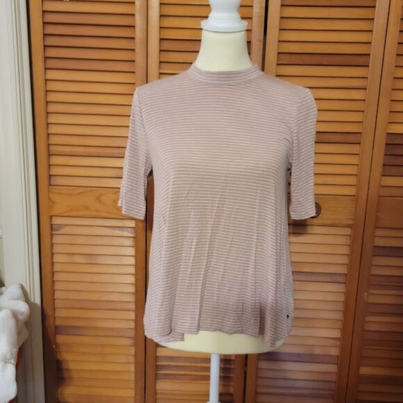 American Eagle Outfitters Size Small Pink Soft & Sexy T - Picture 1 of 7